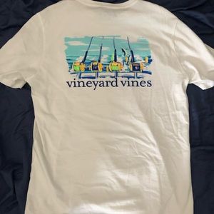 Vineyard Vines T shirt